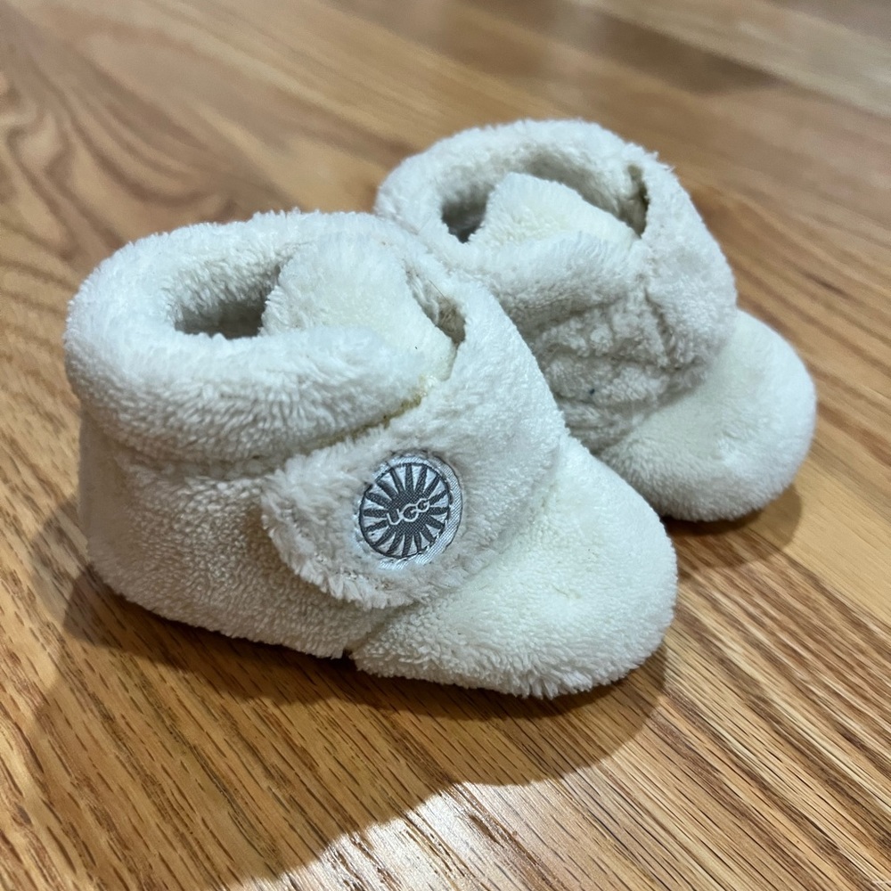 Baby Ugg Booties - White Size 1